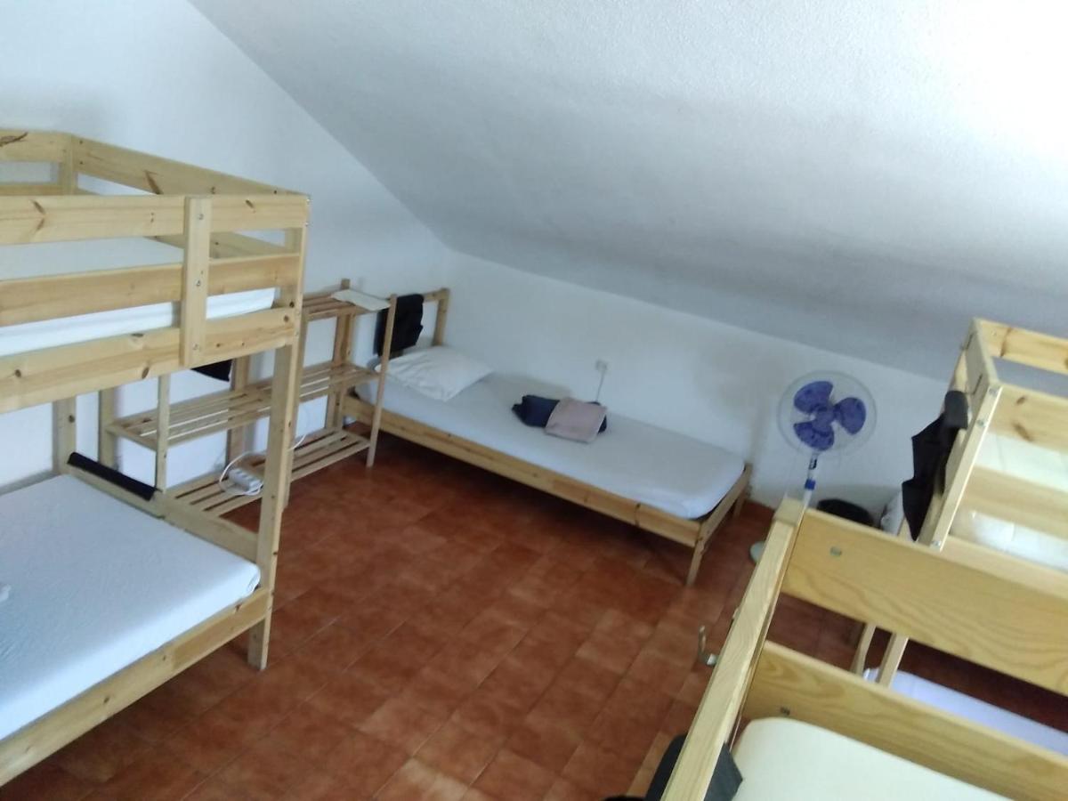 Backpackers Hostel Fonte Da Telha Aroeira  Zewnętrze zdjęcie